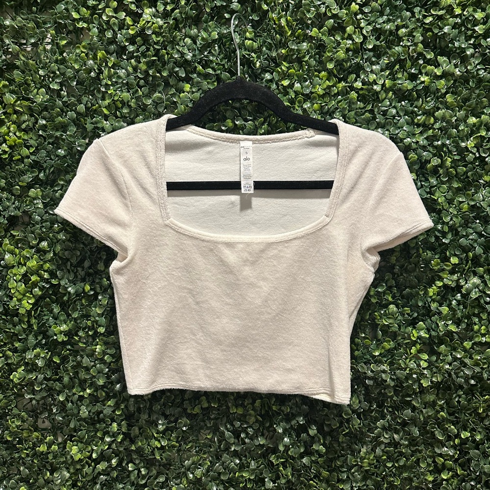 ALO Yoga short sleeve cropped top